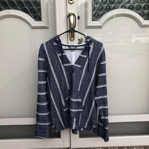 CABELA’S Boho-Style Hoodie (Size S Regular)